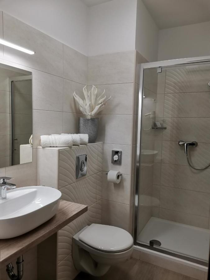 Alfa Hotel Дьєр Екстер'єр фото